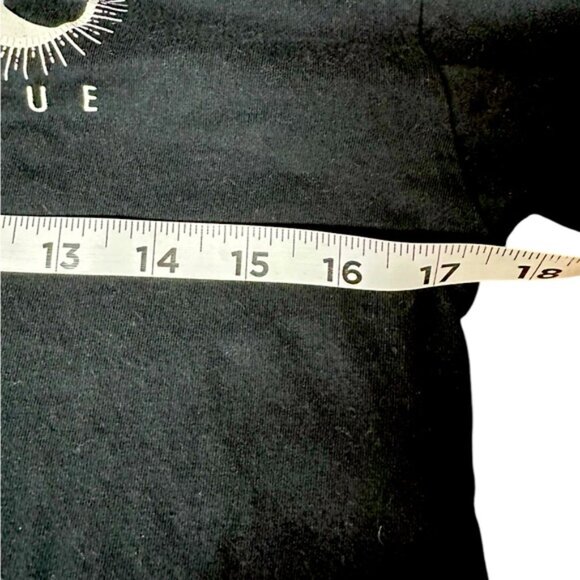 Cold Crush Moon Stages Celestial Black Crop Top Shirt Size M Women's. NWOT - Picture 3 of 8